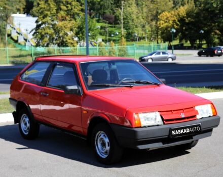 Красный ВАЗ 2108, объемом двигателя 1.3 л и пробегом 55 тыс. км за 2050 $, фото 2 на Automoto.ua