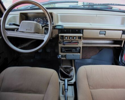 Красный ВАЗ 2108, объемом двигателя 1.3 л и пробегом 55 тыс. км за 2050 $, фото 9 на Automoto.ua