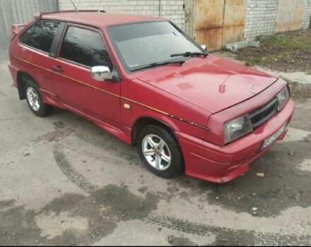 Красный ВАЗ 2108, объемом двигателя 1.5 л и пробегом 333 тыс. км за 1100 $, фото 1 на Automoto.ua