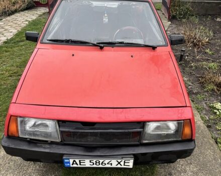 Красный ВАЗ 2108, объемом двигателя 1.3 л и пробегом 42 тыс. км за 757 $, фото 6 на Automoto.ua