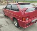 Красный ВАЗ 2108, объемом двигателя 1.5 л и пробегом 333 тыс. км за 1100 $, фото 1 на Automoto.ua