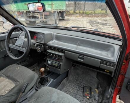 Красный ВАЗ 2108, объемом двигателя 0 л и пробегом 190 тыс. км за 700 $, фото 4 на Automoto.ua