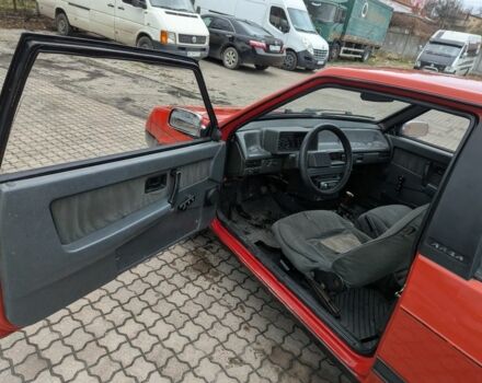 Красный ВАЗ 2108, объемом двигателя 0 л и пробегом 190 тыс. км за 700 $, фото 6 на Automoto.ua