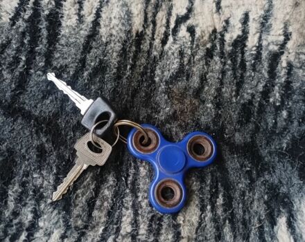 ВАЗ 2108 1991 у Хмельницькому на Automoto.ua Червоний ВАЗ 2108, об'ємом двигуна 0 л та пробігом 300 тис. км за 550 $, фото 17 на Automoto.ua