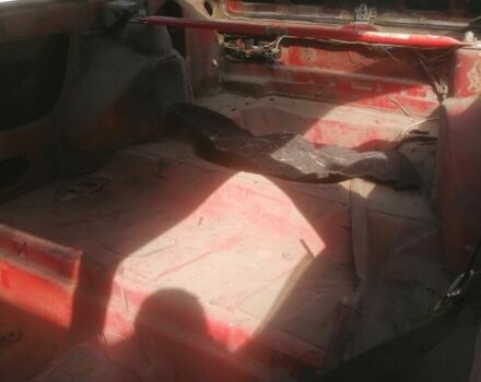 Красный ВАЗ 2108, объемом двигателя 1.3 л и пробегом 100 тыс. км за 550 $, фото 3 на Automoto.ua