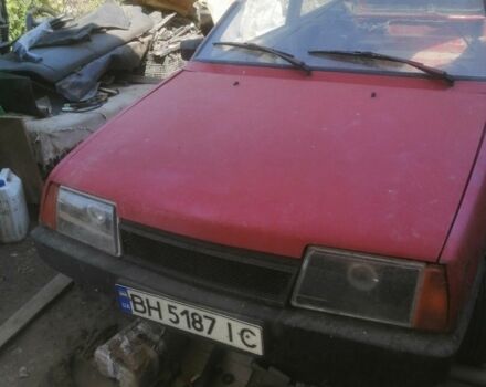 Красный ВАЗ 2108, объемом двигателя 1.3 л и пробегом 100 тыс. км за 550 $, фото 1 на Automoto.ua