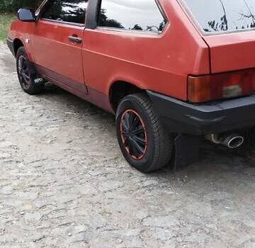 ВАЗ 2108 1992 в Кривом Роге на Automoto.ua Красный ВАЗ 2108, объемом двигателя 1.5 л и пробегом 120 тыс. км за 1700 $, фото 2 на Automoto.ua