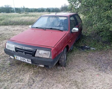 Красный ВАЗ 2108, объемом двигателя 1.5 л и пробегом 300 тыс. км за 361 $, фото 1 на Automoto.ua