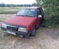 Красный ВАЗ 2108, объемом двигателя 1.5 л и пробегом 300 тыс. км за 361 $, фото 1 на Automoto.ua