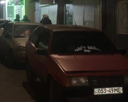 Красный ВАЗ 2108, объемом двигателя 1.3 л и пробегом 100 тыс. км за 750 $, фото 9 на Automoto.ua