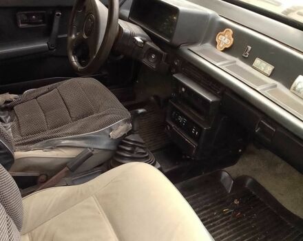 ВАЗ 2108 1985 в Кривом Роге на Automoto.ua Красный ВАЗ 2108, объемом двигателя 1.3 л и пробегом 1 тыс. км за 840 $, фото 2 на Automoto.ua