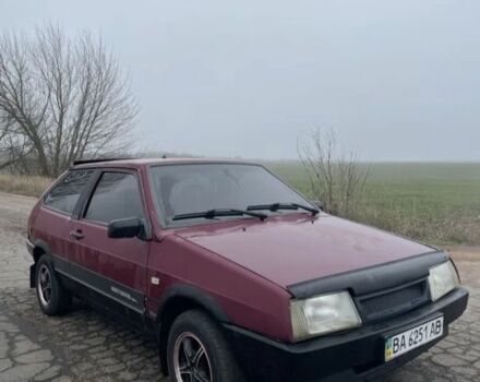 Красный ВАЗ 2108, объемом двигателя 1 л и пробегом 1000 тыс. км за 868 $, фото 3 на Automoto.ua