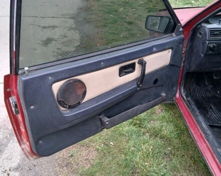 Красный ВАЗ 2108, объемом двигателя 1.5 л и пробегом 99 тыс. км за 650 $, фото 2 на Automoto.ua