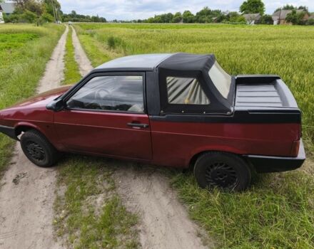 ВАЗ 2108 1991 в Радомышле на Automoto.ua Красный ВАЗ 2108, объемом двигателя 0 л и пробегом 55 тыс. км за 1550 $, фото 3 на Automoto.ua