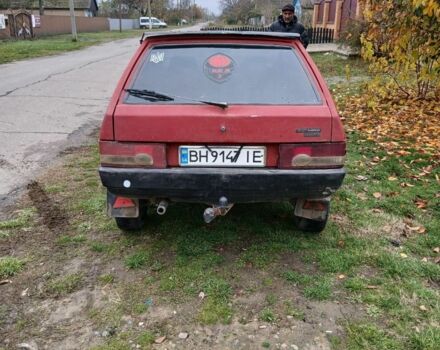 Красный ВАЗ 2108, объемом двигателя 1.5 л и пробегом 99 тыс. км за 650 $, фото 6 на Automoto.ua