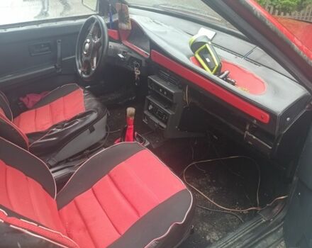 Красный ВАЗ 2108, объемом двигателя 1.5 л и пробегом 40 тыс. км за 763 $, фото 3 на Automoto.ua