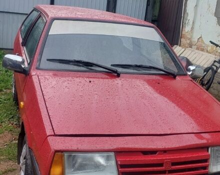 Красный ВАЗ 2108, объемом двигателя 1 л и пробегом 1 тыс. км за 654 $, фото 1 на Automoto.ua