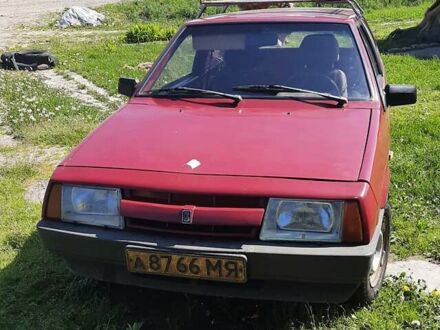 ВАЗ 2108 1986 в Коломые на Automoto.ua Красный ВАЗ 2108, объемом двигателя 1.5 л и пробегом 250 тыс. км за 400 $, фото 1 на Automoto.ua