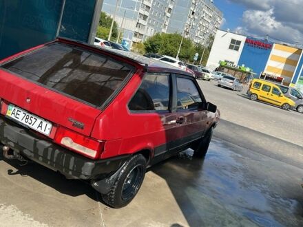 Красный ВАЗ 2108, объемом двигателя 1.5 л и пробегом 3 тыс. км за 680 $, фото 1 на Automoto.ua