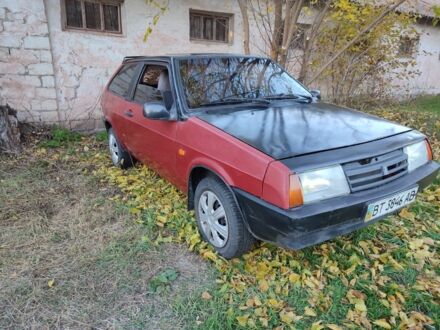 Красный ВАЗ 2108, объемом двигателя 1.3 л и пробегом 80 тыс. км за 650 $, фото 1 на Automoto.ua