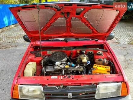 ВАЗ 2108 1986 в Никополе на Automoto.ua Красный ВАЗ 2108, объемом двигателя 1.3 л и пробегом 230 тыс. км за 1200 $, фото 1 на Automoto.ua
