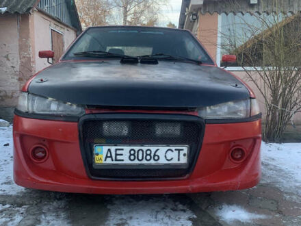 ВАЗ 2108 1986 у Києві на Automoto.ua Червоний ВАЗ 2108, об'ємом двигуна 1.6 л та пробігом 80 тис. км за 1200 $, фото 1 на Automoto.ua