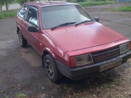 ВАЗ 2108 1987 у Кривому Розі на Automoto.ua Червоний ВАЗ 2108, об'ємом двигуна 0 л та пробігом 1000 тис. км за 1300 $, фото 1 на Automoto.ua