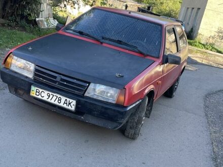Красный ВАЗ 2108, объемом двигателя 1.5 л и пробегом 200 тыс. км за 632 $, фото 1 на Automoto.ua