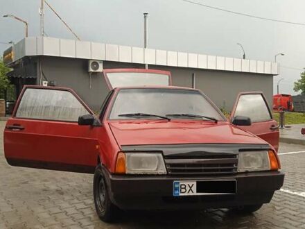ВАЗ 2108 1987 в Хмельницком на Automoto.ua Красный ВАЗ 2108, объемом двигателя 1.29 л и пробегом 87 тыс. км за 780 $, фото 1 на Automoto.ua