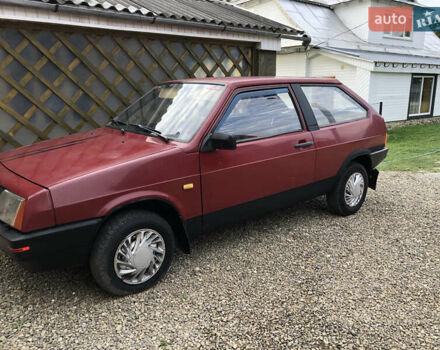 Красный ВАЗ 2108, объемом двигателя 1.5 л и пробегом 200 тыс. км за 750 $, фото 1 на Automoto.ua