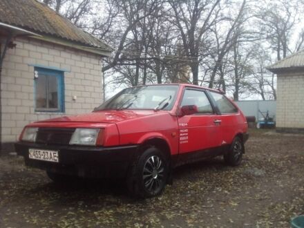 Красный ВАЗ 2108, объемом двигателя 1 л и пробегом 1000 тыс. км за 358 $, фото 1 на Automoto.ua