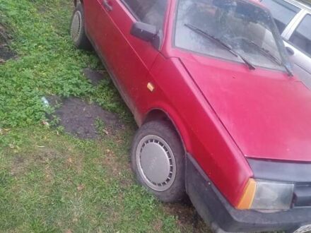 Красный ВАЗ 2108, объемом двигателя 1.3 л и пробегом 300 тыс. км за 220 $, фото 1 на Automoto.ua