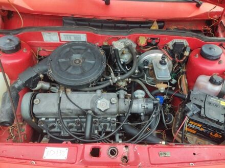 ВАЗ 2108 1987 в Знаменке на Automoto.ua Красный ВАЗ 2108, объемом двигателя 1.3 л и пробегом 250 тыс. км за 1200 $, фото 1 на Automoto.ua