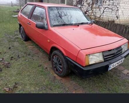 Красный ВАЗ 2108, объемом двигателя 1.5 л и пробегом 150 тыс. км за 1500 $, фото 1 на Automoto.ua