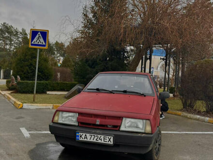 ВАЗ 2108 1987 у Буче на Automoto.ua Червоний ВАЗ 2108, об'ємом двигуна 1.3 л та пробігом 260 тис. км за 790 $, фото 1 на Automoto.ua