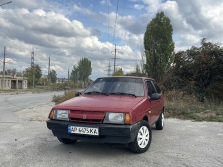ВАЗ 2108 1987 в Запорожье на Automoto.ua Красный ВАЗ 2108, объемом двигателя 1.3 л и пробегом 3 тыс. км за 800 $, фото 1 на Automoto.ua