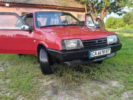 ВАЗ 2108 1987 у Черкасах на Automoto.ua Червоний ВАЗ 2108, об'ємом двигуна 1.3 л та пробігом 3 тис. км за 605 $, фото 1 на Automoto.ua