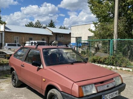 ВАЗ 2108 1987 в Жовкве на Automoto.ua Красный ВАЗ 2108, объемом двигателя 1.3 л и пробегом 51 тыс. км за 230 $, фото 1 на Automoto.ua