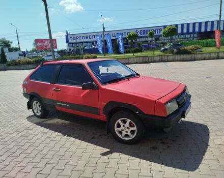 Красный ВАЗ 2108, объемом двигателя 1 л и пробегом 300 тыс. км за 850 $, фото 1 на Automoto.ua