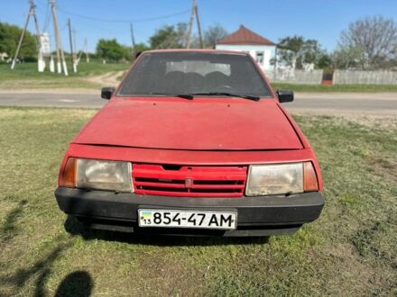 ВАЗ 2108 1987 в Лозовой на Automoto.ua Красный ВАЗ 2108, объемом двигателя 1.3 л и пробегом 69 тыс. км за 507 $, фото 1 на Automoto.ua
