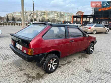 Красный ВАЗ 2108, объемом двигателя 1.29 л и пробегом 300 тыс. км за 1100 $, фото 1 на Automoto.ua