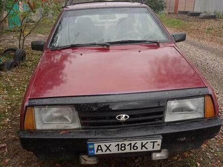 ВАЗ 2108 1988 у Харкові на Automoto.ua Червоний ВАЗ 2108, об'ємом двигуна 1.5 л та пробігом 155 тис. км за 1100 $, фото 1 на Automoto.ua