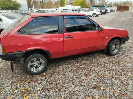 ВАЗ 2108 1988 в Павлограде на Automoto.ua Красный ВАЗ 2108, объемом двигателя 0 л и пробегом 200 тыс. км за 932 $, фото 1 на Automoto.ua
