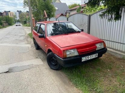 ВАЗ 2108 1988 в Черновцах на Automoto.ua Красный ВАЗ 2108, объемом двигателя 1.5 л и пробегом 150 тыс. км за 650 $, фото 1 на Automoto.ua