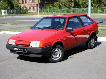 ВАЗ 2108 1988 у Харкові на Automoto.ua Червоний ВАЗ 2108, об'ємом двигуна 1.3 л та пробігом 55 тис. км за 2100 $, фото 1 на Automoto.ua
