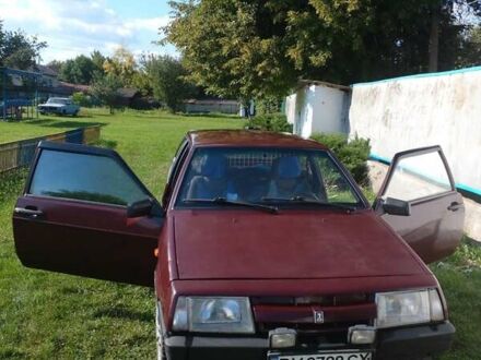 ВАЗ 2108 1988 в Ромнах на Automoto.ua Красный ВАЗ 2108, объемом двигателя 1.5 л и пробегом 120 тыс. км за 1350 $, фото 1 на Automoto.ua