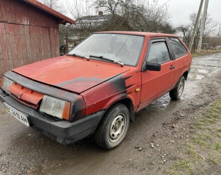 Красный ВАЗ 2108, объемом двигателя 1.3 л и пробегом 200 тыс. км за 350 $, фото 1 на Automoto.ua
