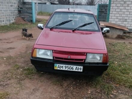 ВАЗ 2108 1989 в Коростене на Automoto.ua Красный ВАЗ 2108, объемом двигателя 1 л и пробегом 1 тыс. км за 1050 $, фото 1 на Automoto.ua
