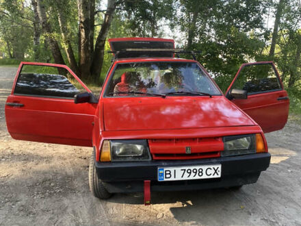 ВАЗ 2108 1989 в Полтаве на Automoto.ua Красный ВАЗ 2108, объемом двигателя 1.29 л и пробегом 150 тыс. км за 1300 $, фото 1 на Automoto.ua