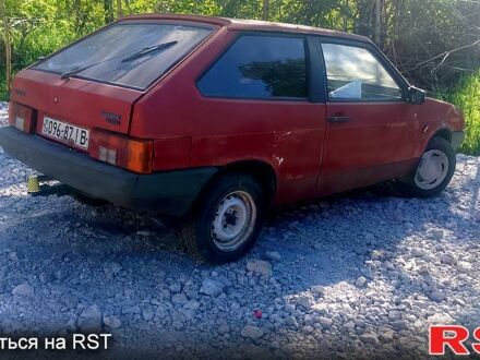 ВАЗ 2108 1990 в Каменское - Днепродзержинск на Automoto.ua Красный ВАЗ 2108, объемом двигателя 15 л и пробегом 0 тыс. км за 750 $, фото 1 на Automoto.ua